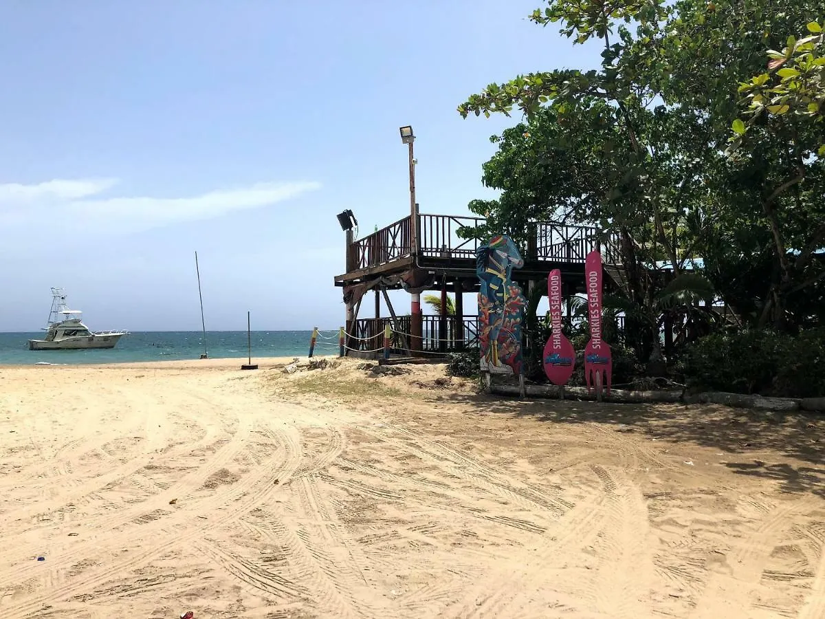 Thevista'S Runaway Bay Lot749 牙买加